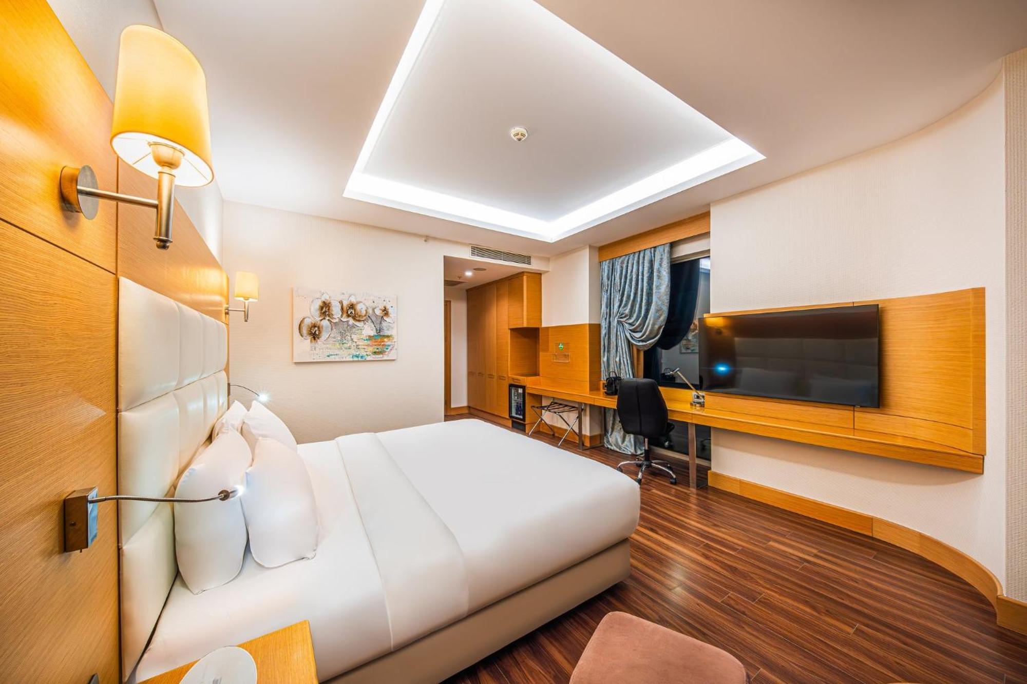 Holiday Inn Ankara - Cukurambar By Ihg Exterior foto
