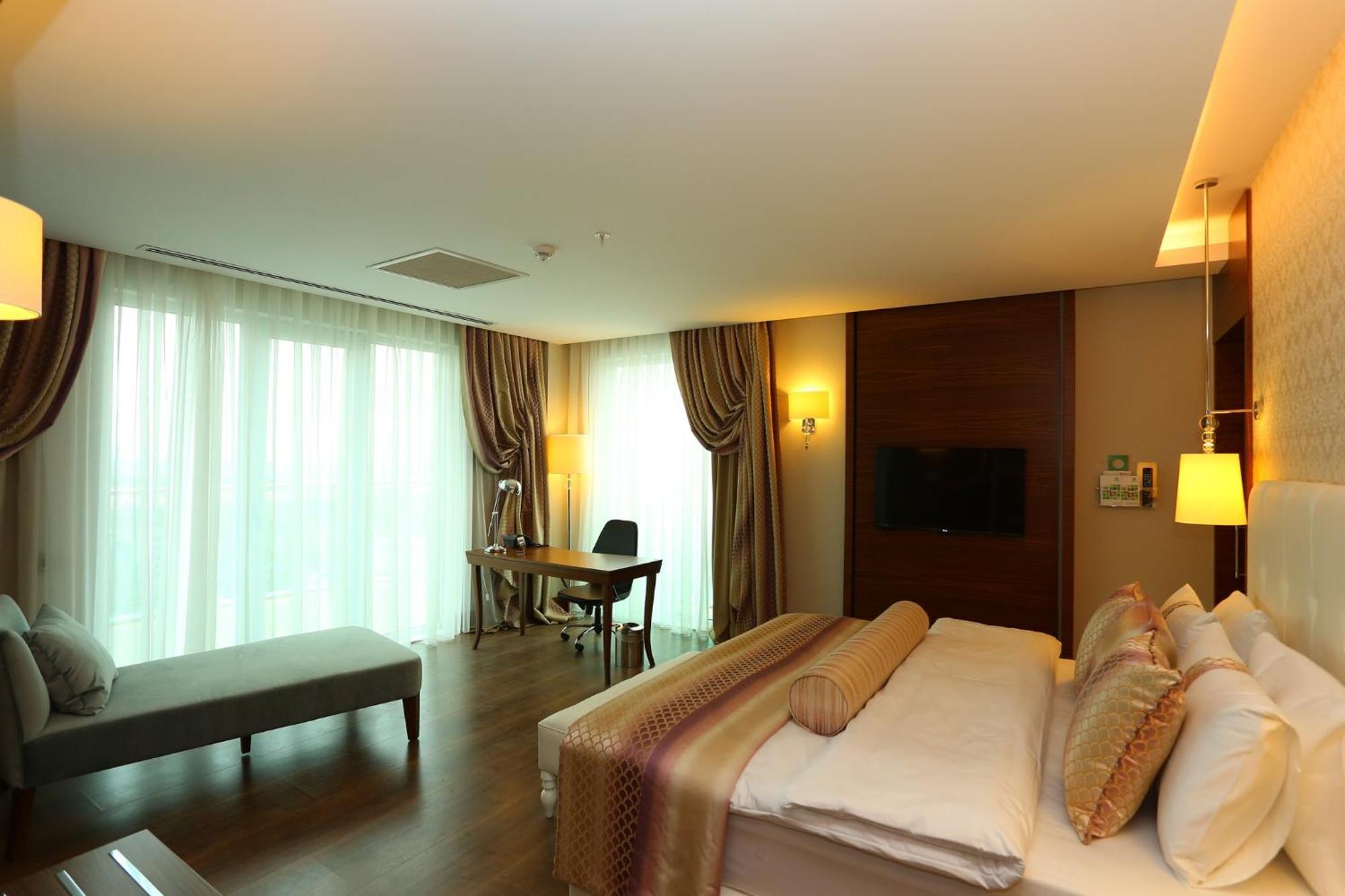 Holiday Inn Ankara - Cukurambar By Ihg Exterior foto