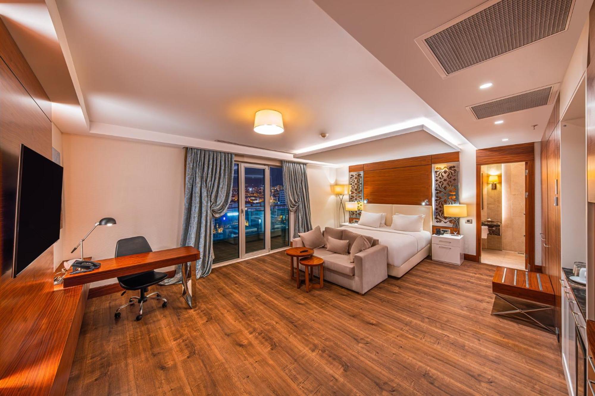 Holiday Inn Ankara - Cukurambar By Ihg Exterior foto